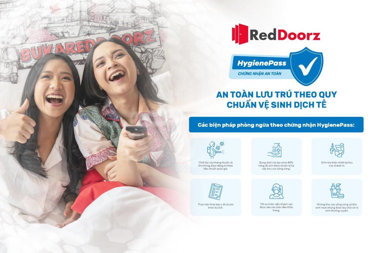 Reddoorz Tuan Viet Hotel Dinh Tien Hoang Ho Chi Minh City Exterior photo