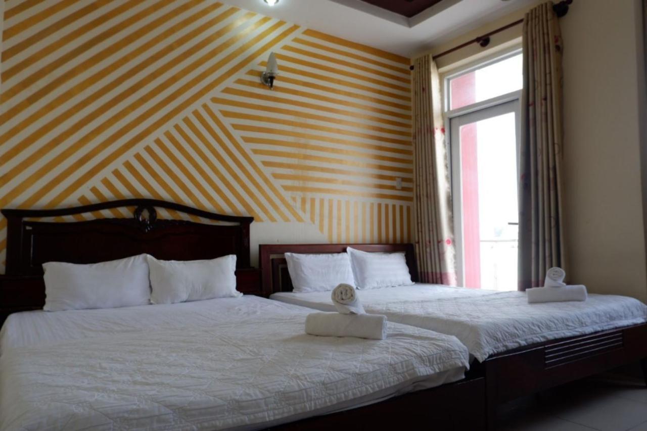 Reddoorz Tuan Viet Hotel Dinh Tien Hoang Ho Chi Minh City Exterior photo
